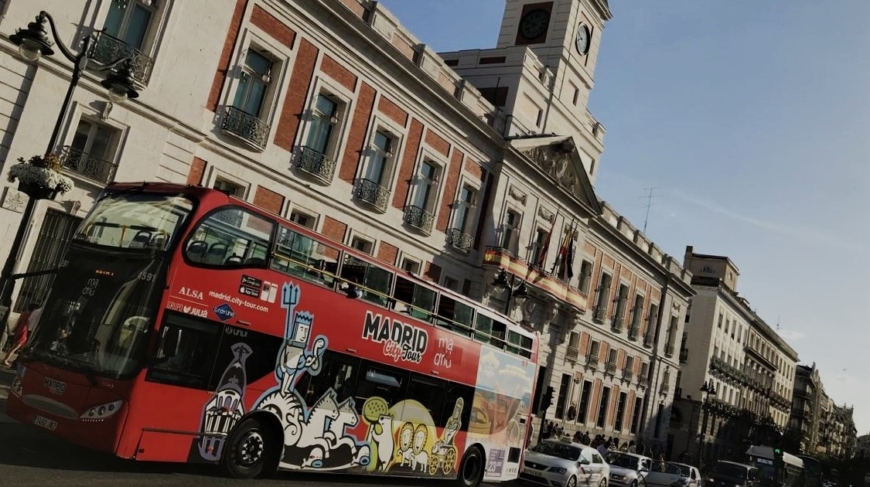 Autobus turystyczny Madryt